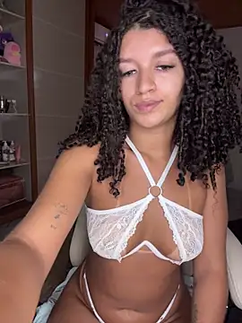 larajuli online show from 3, 7, 2026