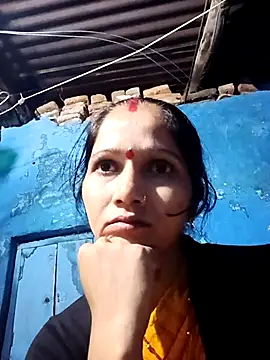 Jooli xx online show from 12, 10, 2025