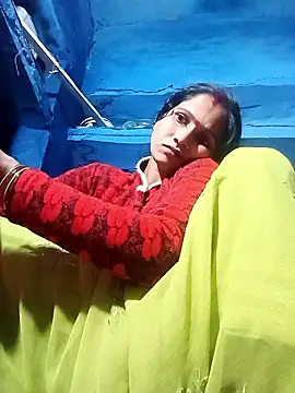 Jooli xx online show from 8, 1, 2026