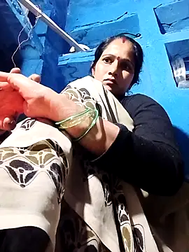 Jooli xx online show from 17, 1, 2026