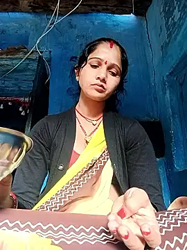 Jooli xx online show from 5, 3, 2026