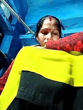 Jooli xx online show from 19, 12, 2025