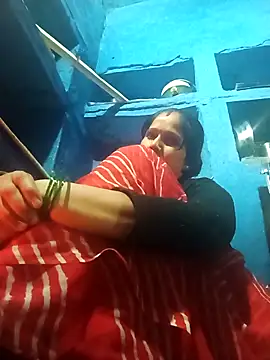 Jooli xx online show from 5, 2, 2026