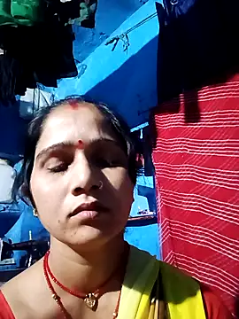 Jooli xx online show from 10, 3, 2026