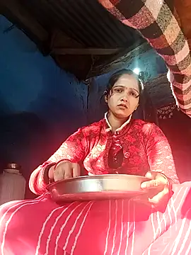 Jooli xx online show from 7, 2, 2026