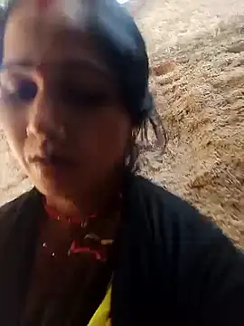 Jooli xx online show from 6, 3, 2026