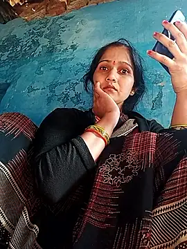 Jooli xx online show from 22, 3, 2026