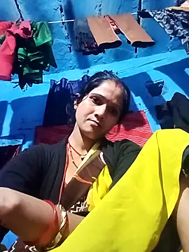 Jooli xx online show from 1, 3, 2026