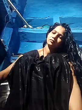 Jooli xx online show from 19, 1, 2026