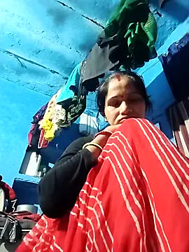 Jooli xx online show from 6, 2, 2026