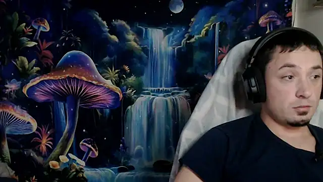 Snapshot of YoBlezz chatting on 15, 12, 2025 YoBlezz online show from 15, 12, 2025