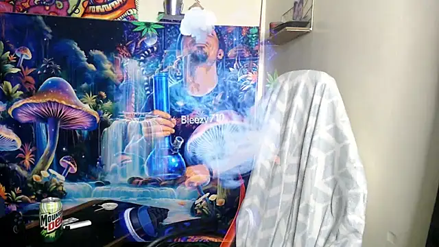 Snapshot of YoBlezz chatting on 12, 1, 2026 YoBlezz online show from 12, 1, 2026