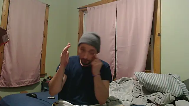 Snapshot of YoBlezz chatting on 18, 2, 2026 YoBlezz online show from 18, 2, 2026