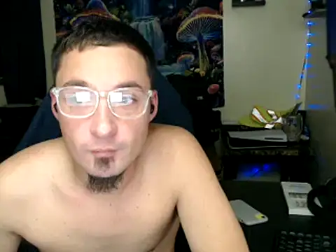 Snapshot of YoBlezz chatting on 12, 10, 2025 YoBlezz online show from 12, 10, 2025