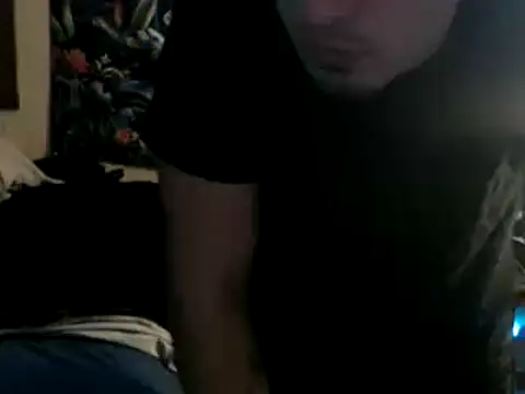 Snapshot of YoBlezz chatting on 23, 11, 2025 YoBlezz online show from 23, 11, 2025