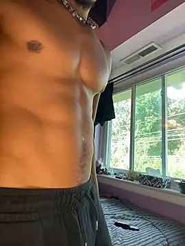 Snapshot of TRILLAHUNG chatting on 22, 7, 2026 TRILLAHUNG online show from 22, 7, 2026