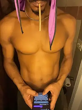 TRILLAHUNG online show from 22, 11, 2025