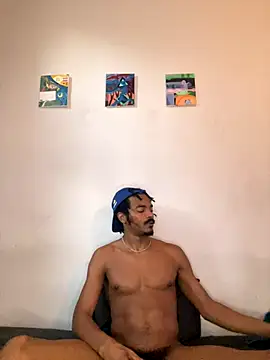 TRILLAHUNG online show from 15, 9, 2025