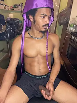 Snapshot of TRILLAHUNG chatting on 10, 3, 2026 TRILLAHUNG online show from 10, 3, 2026