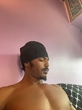 Snapshot of TRILLAHUNG chatting on 10, 7, 2026 TRILLAHUNG online show from 10, 7, 2026