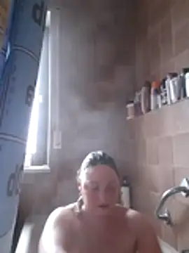 Snapshot of LiluLiluLilu chatting on 1, 12, 2025 LiluLiluLilu online show from 1, 12, 2025