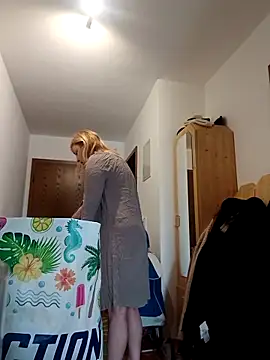 LiluLiluLilu online show from 15, 4, 2026