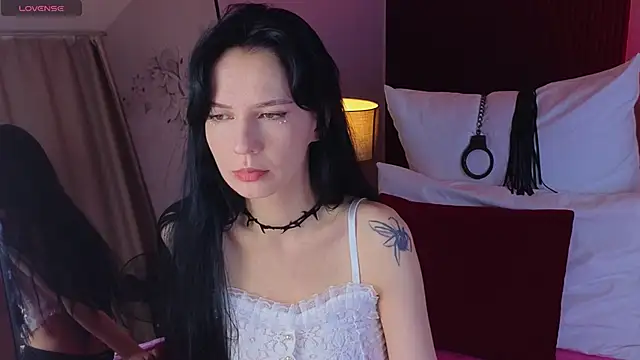 Alisssseee online show from 13, 11, 2025