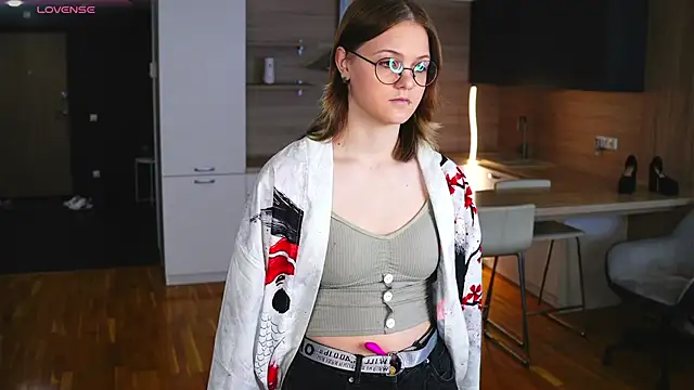 JoelleKessler online show from 13, 9, 2025