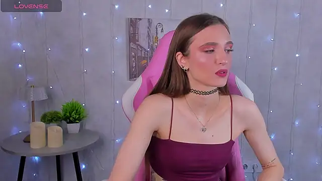 Alisha Green online show from 11, 10, 2025