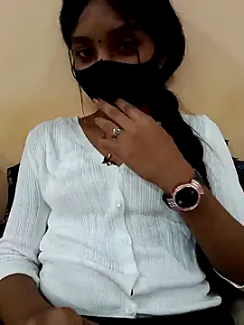 Hotty Muskaan online show from 26, 9, 2025