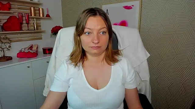 angelaSamt online show from 10, 6, 2026