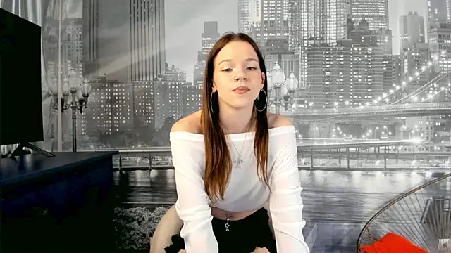 Snapshot of VelvetRisque chatting on 9, 5, 2026 VelvetRisque online show from 9, 5, 2026