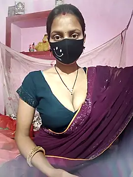 posewith online show from 24, 2, 2026