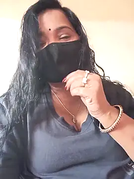 Alina-khan online show from 28, 10, 2025