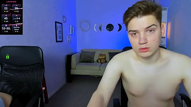 kitniss dreamy online show from 9, 11, 2025