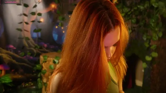 Snapshot of eliz_gallen chatting on 11, 10, 2025 eliz gallen online show from 11, 10, 2025