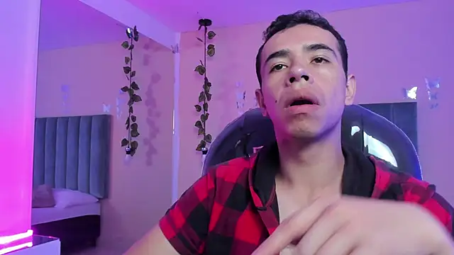 Muscle Scott online show from 23, 11, 2025