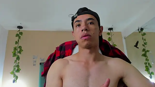 Muscle Scott online show from 11, 10, 2025