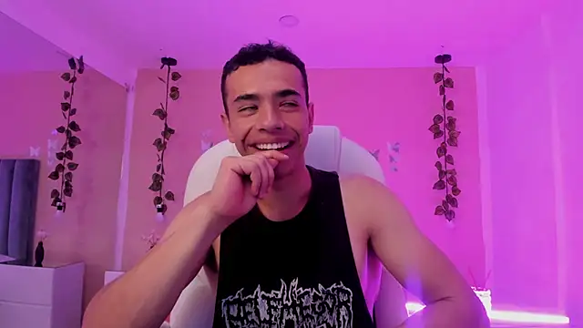 Muscle Scott online show from 2, 11, 2025