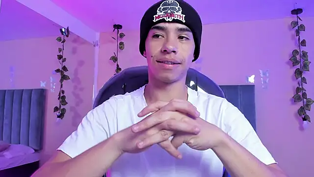 Muscle Scott online show from 18, 11, 2025