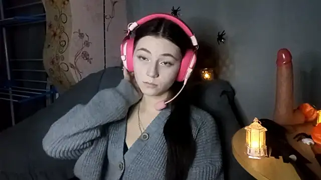 Sophiecuttie online show from 2, 11, 2025