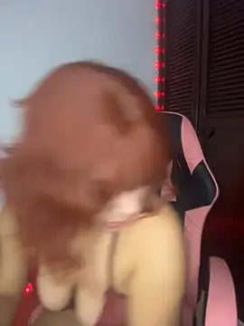 Dakota-Lona online show from 18, 4, 2026