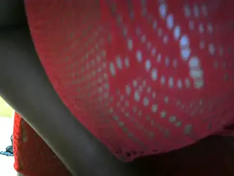 Snapshot of Sweetblcklips chatting on 24, 10, 2025 Sweetblcklips online show from 24, 10, 2025