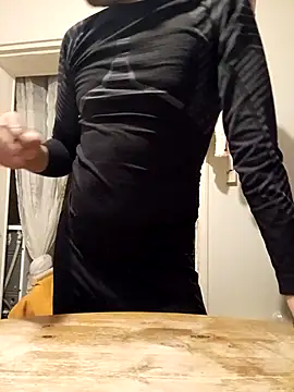 Snapshot of frederic198 chatting on 16, 11, 2025 frederic198 online show from 16, 11, 2025