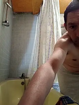 Snapshot of frederic198 chatting on 31, 5, 2026 frederic198 online show from 31, 5, 2026