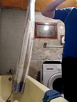 Snapshot of frederic198 chatting on 24, 10, 2025 frederic198 online show from 24, 10, 2025