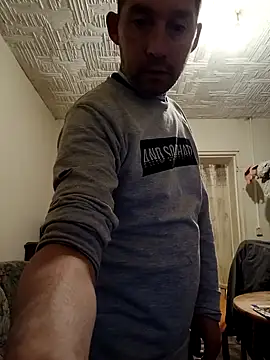 Snapshot of frederic198 chatting on 7, 10, 2025 frederic198 online show from 7, 10, 2025