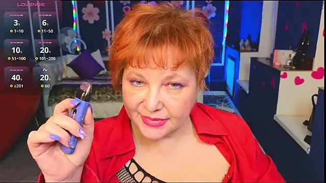 Kira Kenett online show from 10, 2, 2026