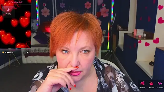 Kira Kenett online show from 28, 2, 2026