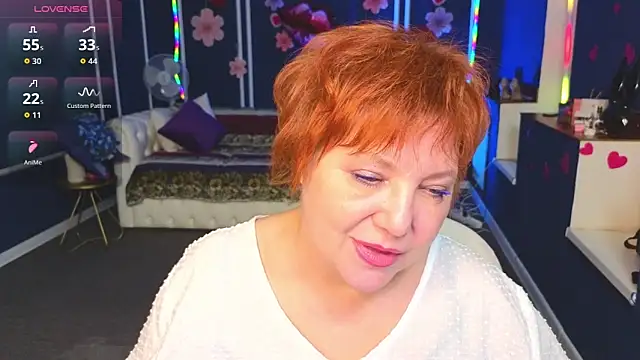 Kira Kenett online show from 9, 2, 2026